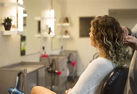 curly hair salon honolulu|curly hair salons in hawaii.